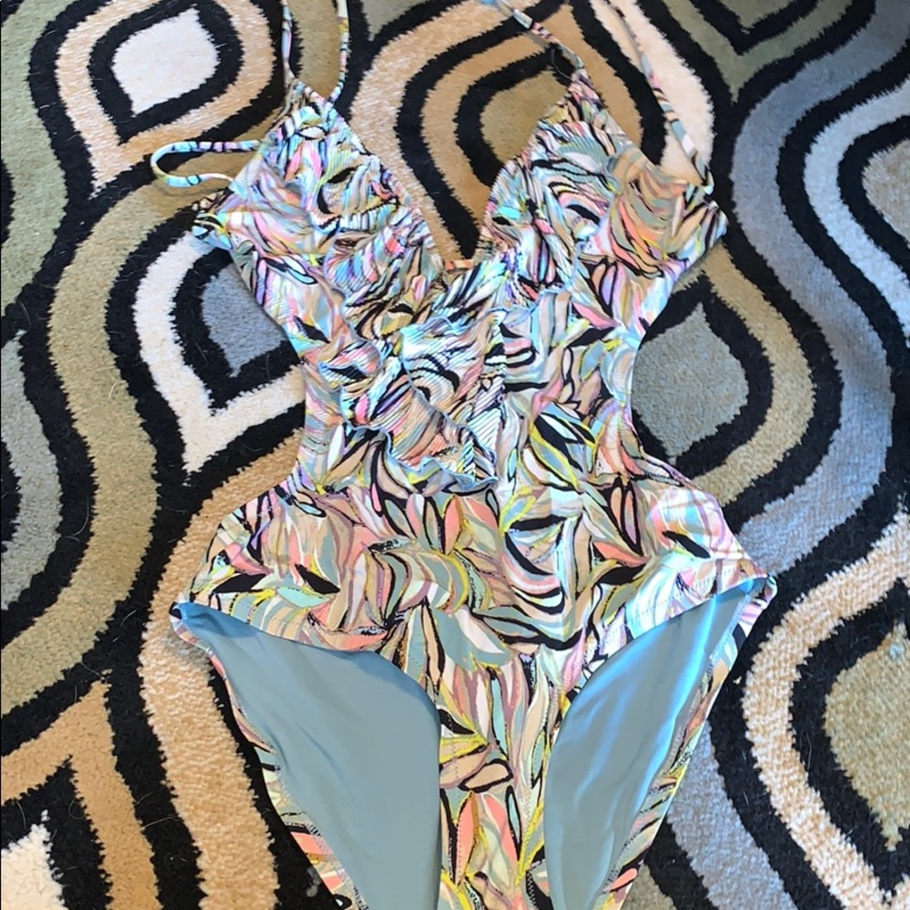 H&M one piece swimsuit